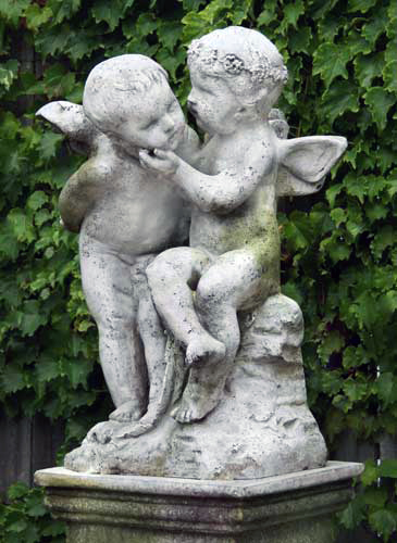 Cherubs Playing 21 H Statue